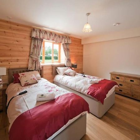 Beech Tree Eco Lodge Brecon Dış mekan fotoğraf